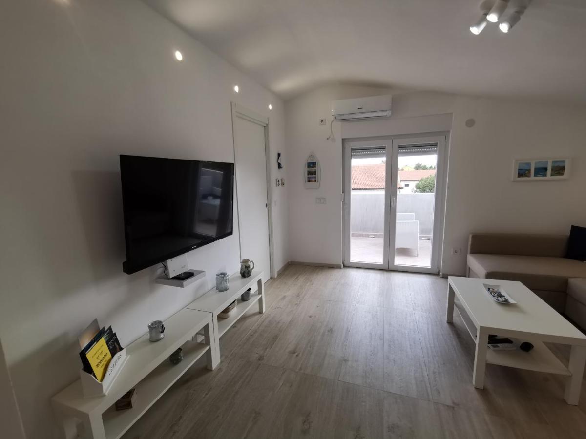 Old Town Paklenica Apartman Stari Grad Kültér fotó