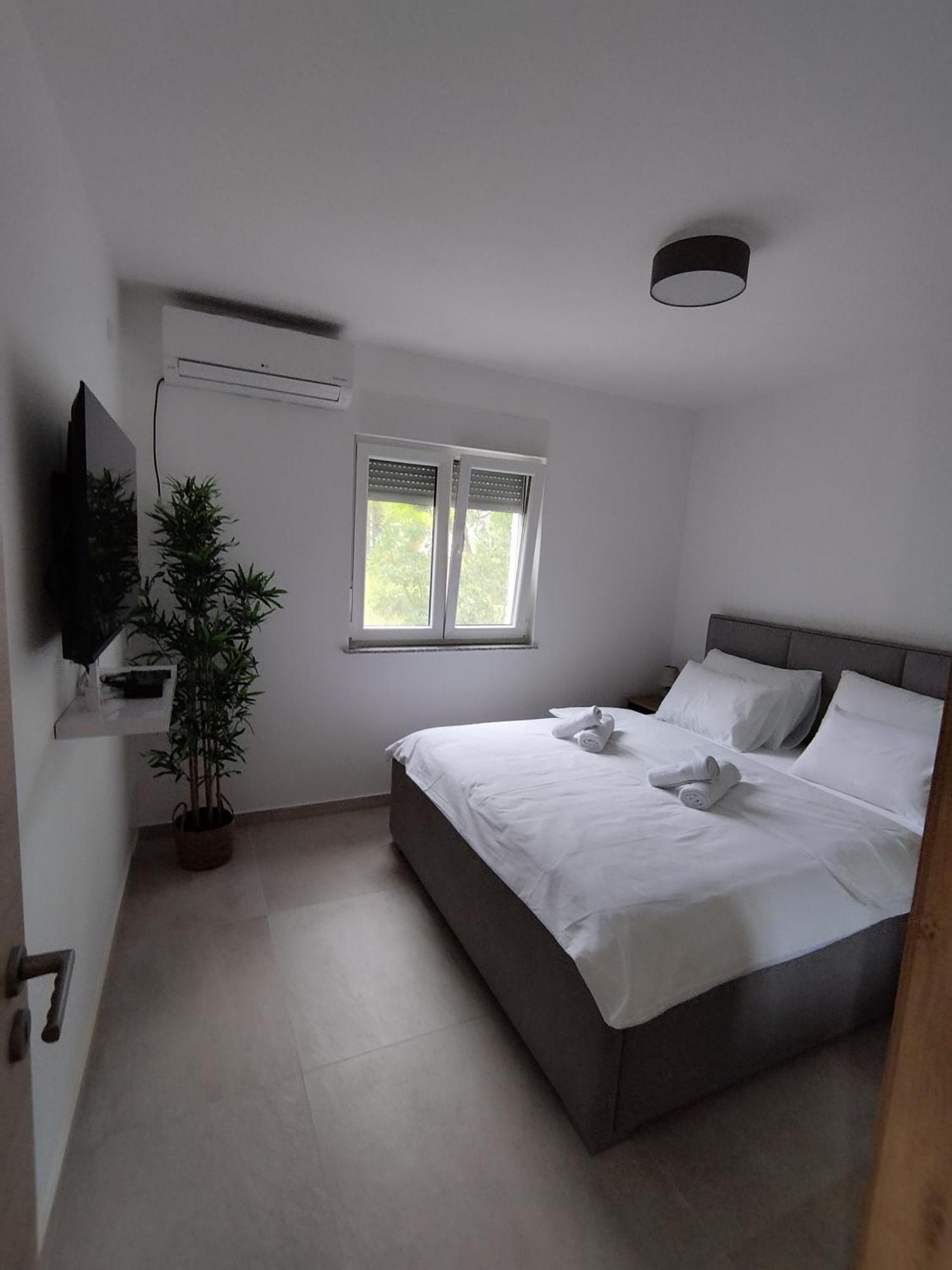 Old Town Paklenica Apartman Stari Grad Kültér fotó